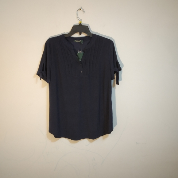 Lauren Ralph - Picture 6 of 6